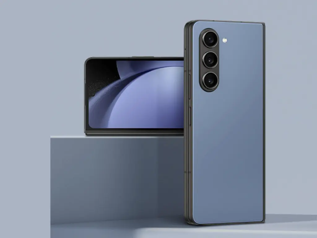 Samsung Flagship Phones Available in Kanpur Store