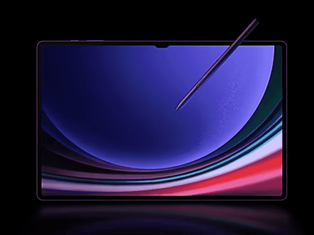 Samsung Tablets on Display at Kanpur Electronics Store